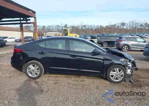 2020 Hyundai Elantra Value Edition z USA, uszkodzony, nr VIN 5NPD84LF0LH617097